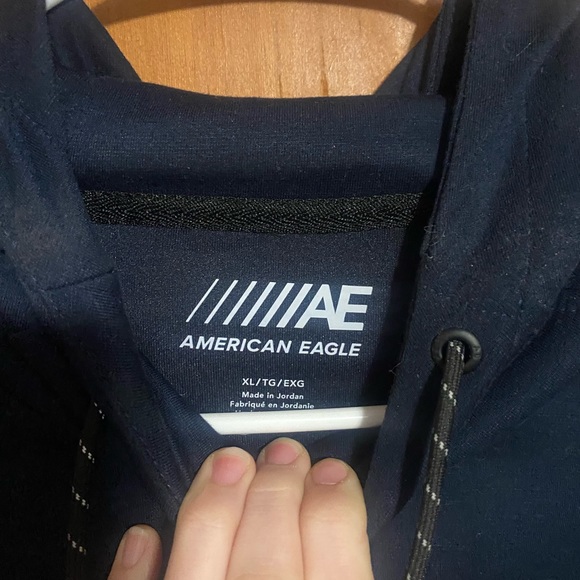 American eagle sweatshirt - Picture 2 of 3